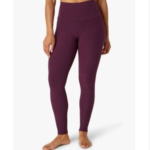 Like New Beyond Yoga Spacedye Fig Caught In The Midi High Waisted Legging